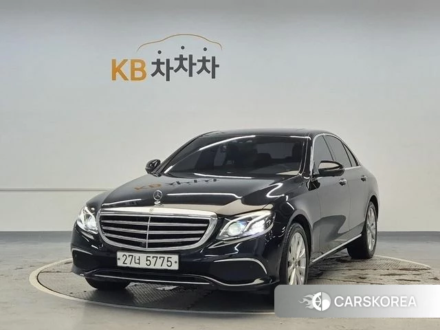 Mercedes-Benz E-Class W213 2018 Черный из Кореи