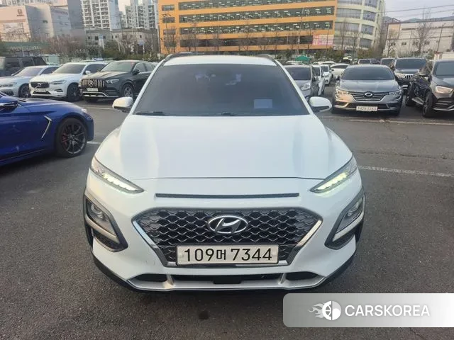 Hyundai Kona 2019 Жемчужный цвет из Кореи