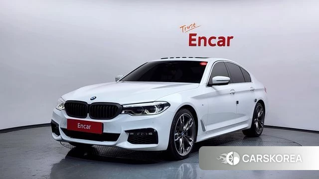 BMW 5 Series (G30) 2018 Белый из Кореи