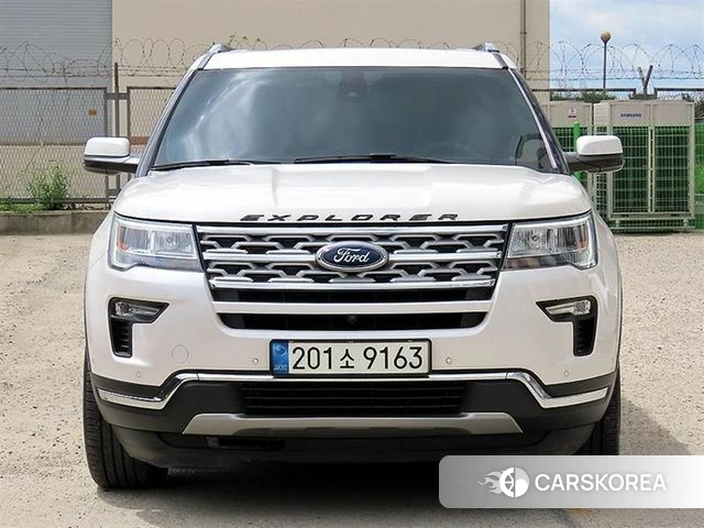 Ford Explorer 2019 Белый из Кореи