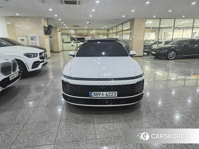 Hyundai Grandeur Hybrid (GN7) 2023 Белый из Кореи