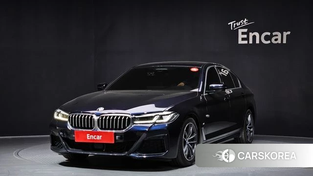 BMW 5 Series (G30) 2022 Черный из Кореи