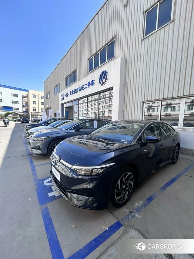 Volkswagen ID.7 VIZZION 2026 Синий из Китая