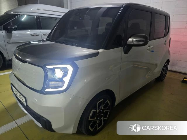 Kia The New Kia Ray 2022 Жемчужный двухцветный из Кореи