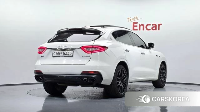 Maserati Levante 2019 Белый из Кореи