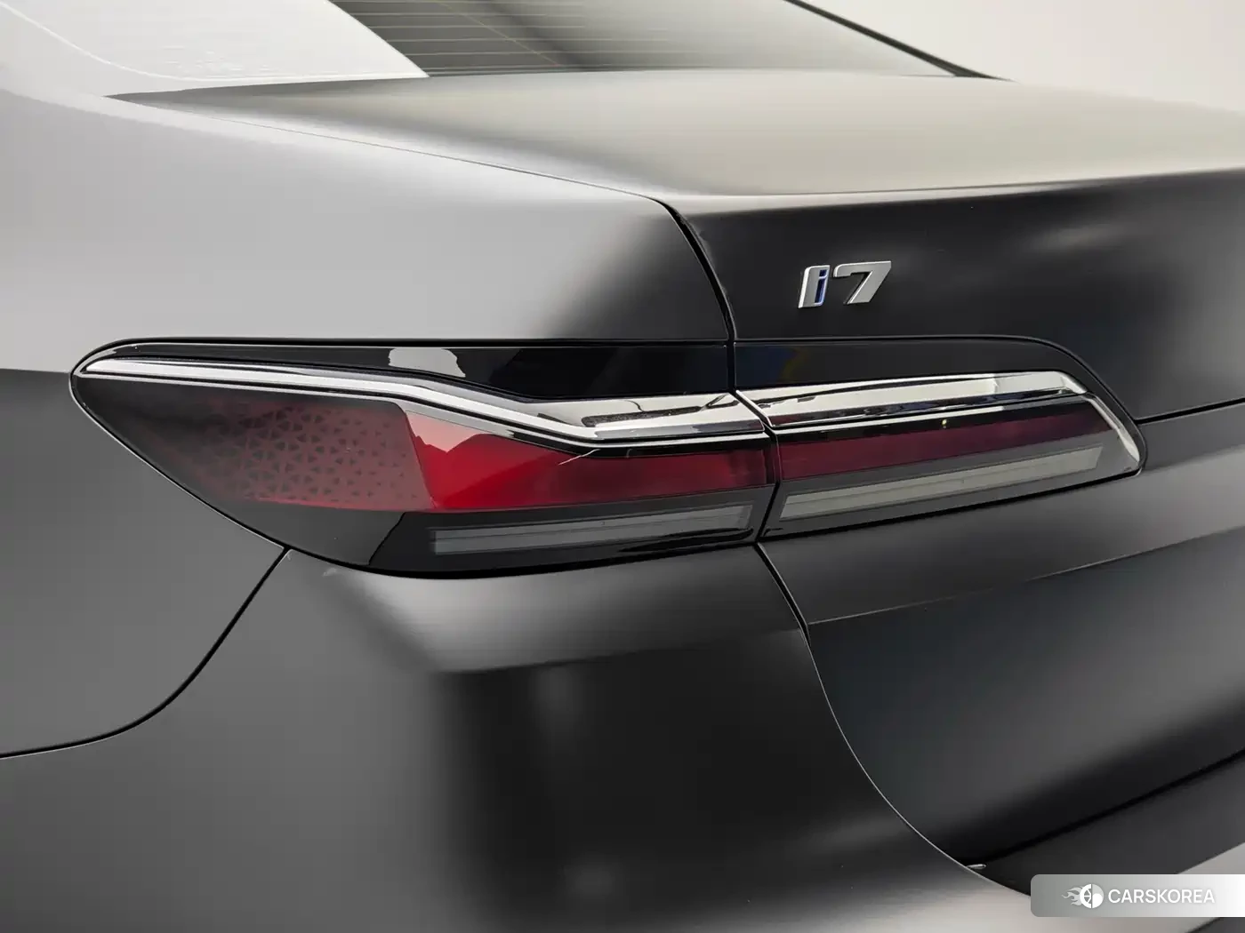 BMW i7 2023 Черный из Китая
