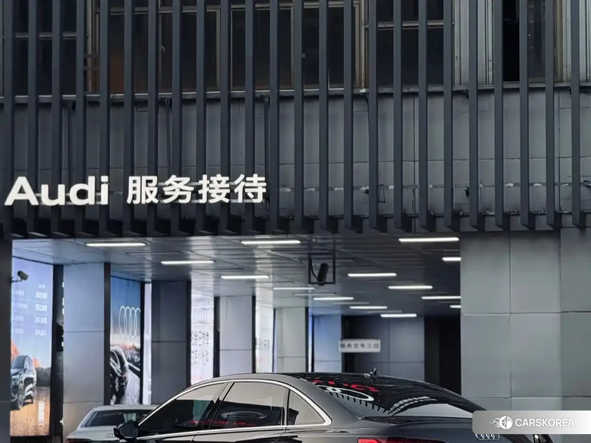 Audi A6L 2024 Черный из Китая, фото 2