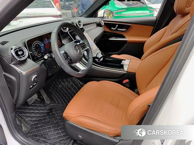 Mercedes-Benz GLC 2024 Белый из Китая