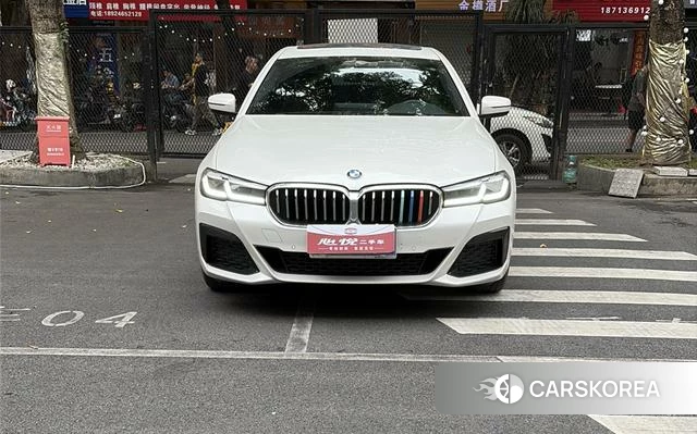 BMW 5 series 2022 Белый из Китая