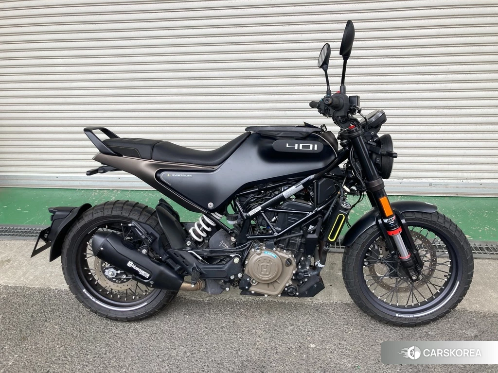 Проданный Husqvarna SVARTPILEN 401 2022 из Японии