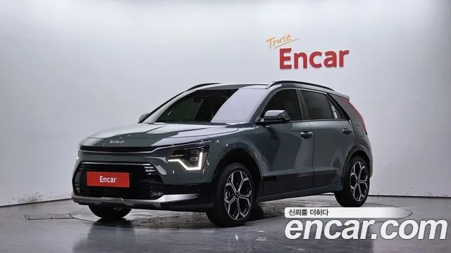 Kia Di Ol Nu Niro 2022 Темно-зеленый из Кореи