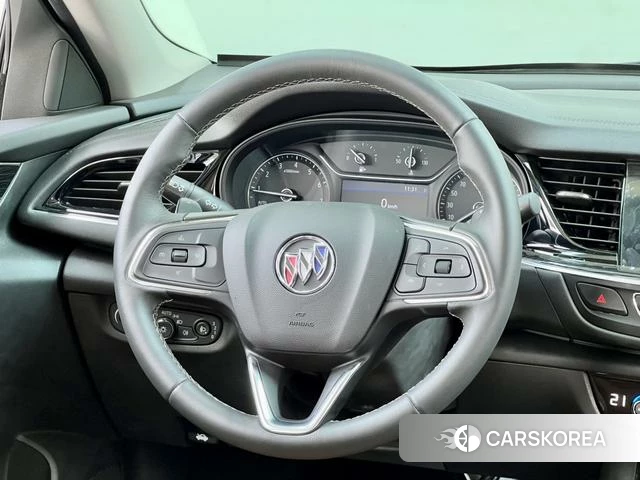 Buick Regal 2023 Темно-серый из Китая