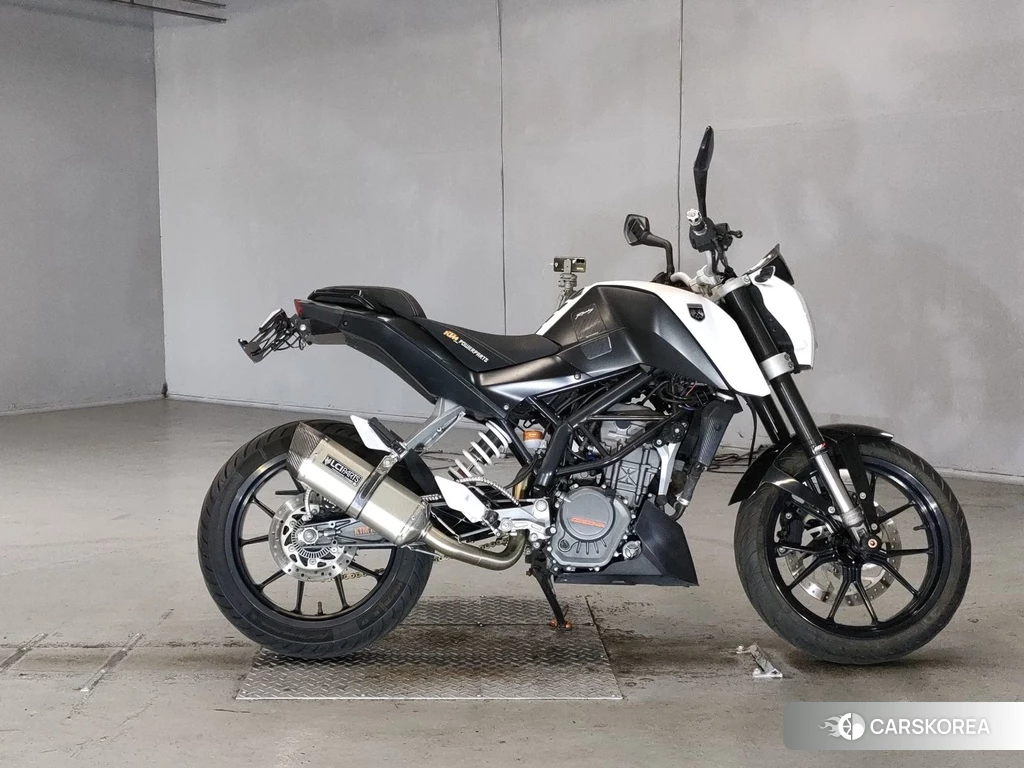 Проданный KTM 200 DUKE 2013 из Японии