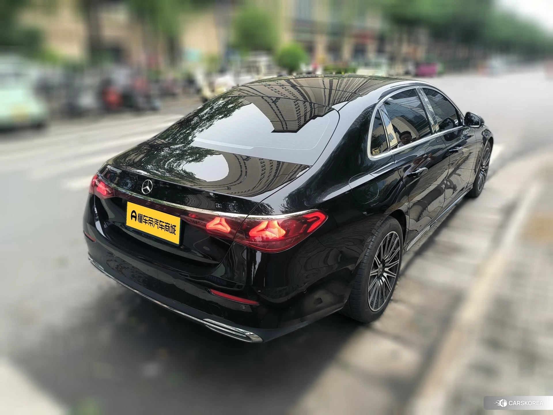 Mercedes-Benz E-class 2023 Черный из Китая
