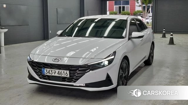 Hyundai Avante (CN7) 2021 Белый из Кореи