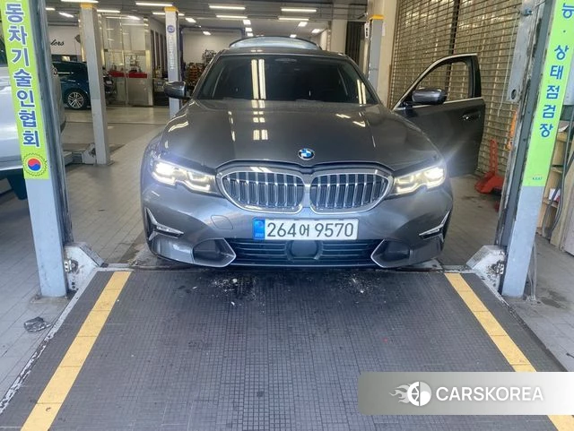BMW 3 Series (G20) 2021 Серый из Кореи