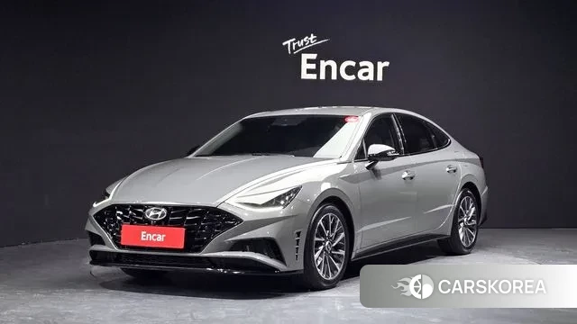 Hyundai Sonata (DN8) 2020 Серебристо-серый из Кореи