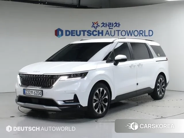 Kia Carnival 4th generation 2023 Белый из Кореи