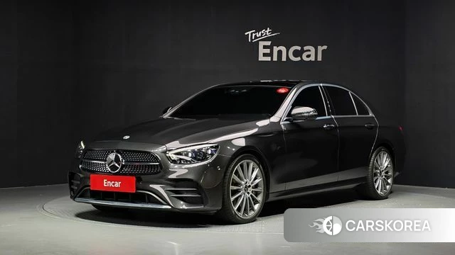 Mercedes-Benz E-Class W213 2021 Серый из Кореи