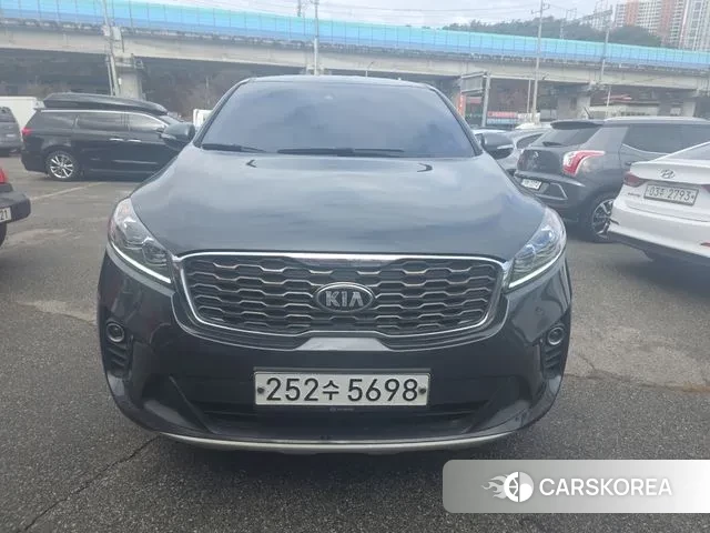 Kia The New Sorento 2019 Серебристо-серый из Кореи