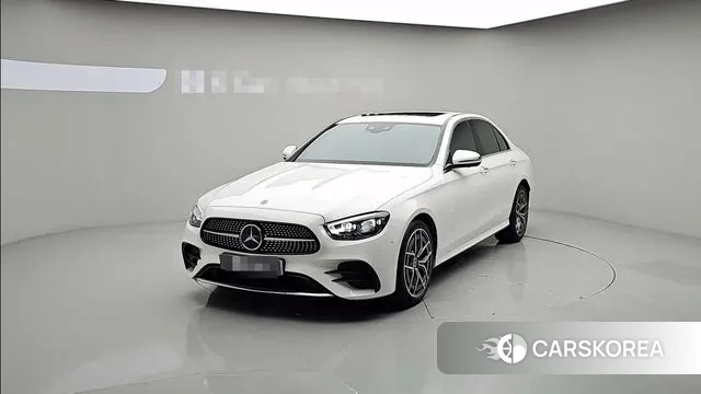 Mercedes-Benz E-Class W213 2020 Белый из Кореи