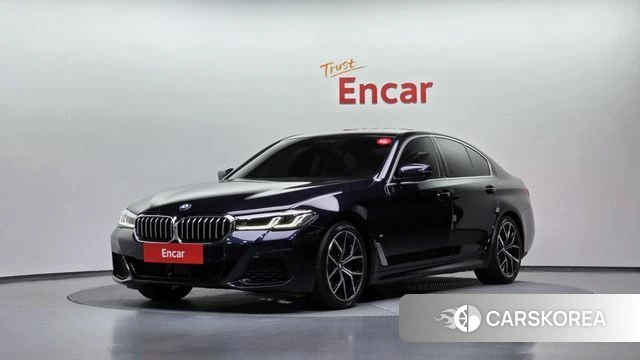 BMW 5 Series (G30) 2021 Черный из Кореи