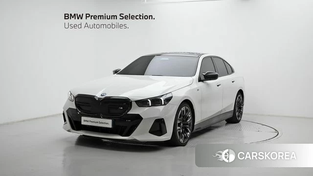 BMW i5 (G60) 2023 Белый из Кореи