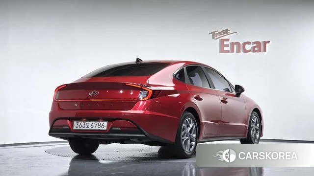 Hyundai Sonata (DN8) 2019 Красный из Кореи