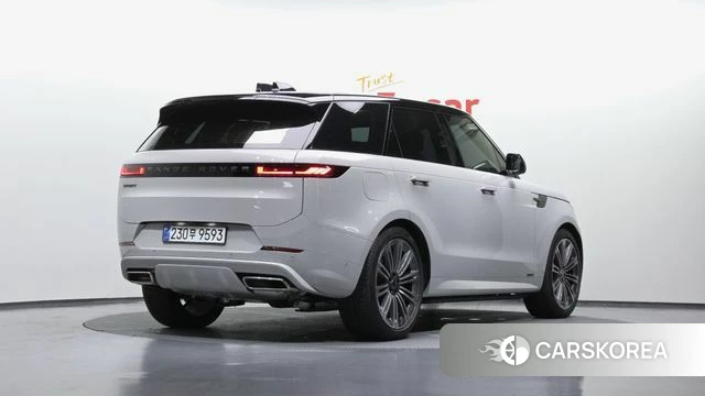 Land Rover Range Rover Sport 3rd Generation 2025 Серебристо-серый из Кореи