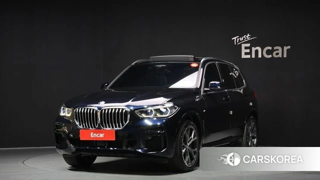 BMW X5 (G05) 2023 Черный из Кореи