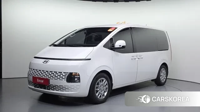 Hyundai Staria 2021 Белый из Кореи