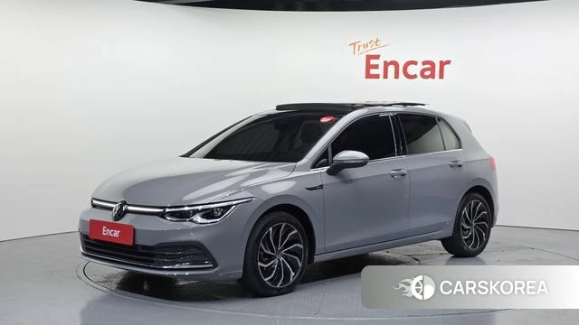 Volkswagen Golf 8th Generation 2022 Серебристо-серый из Кореи