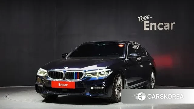BMW 5 Series (G30) 2018 Черный из Кореи