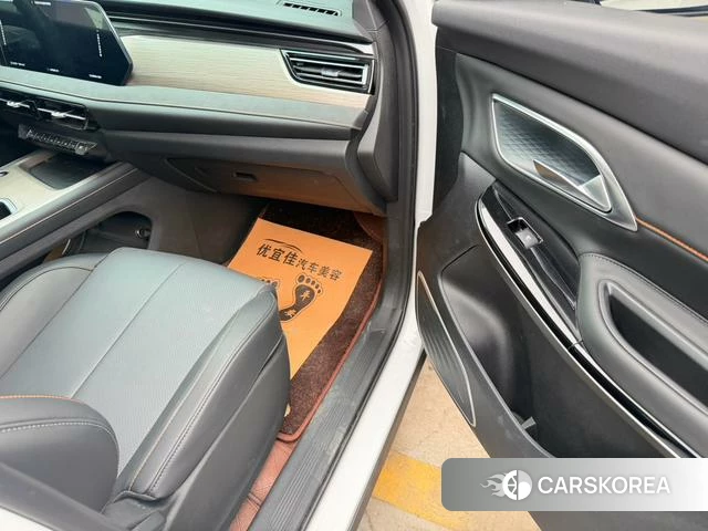 Chang'an CS75 2025 Белый из Китая