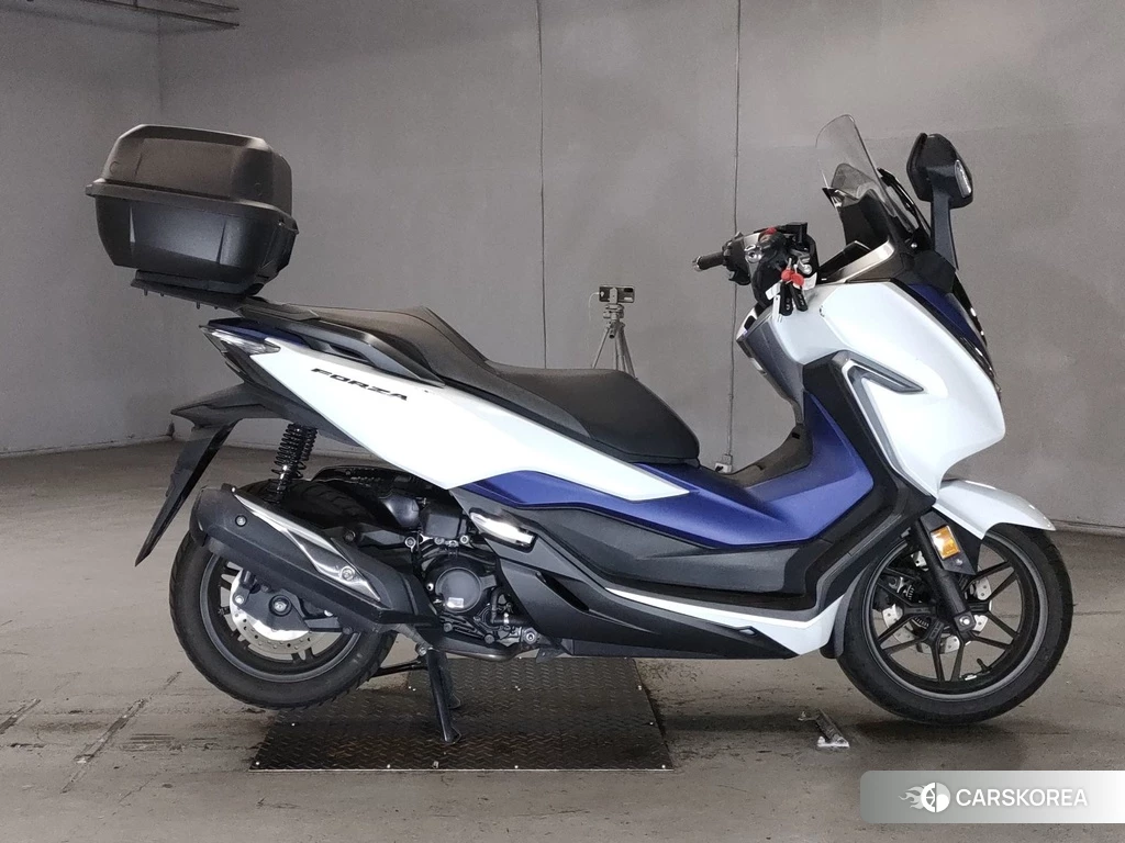 Проданный Honda FORZA 2018 из Японии