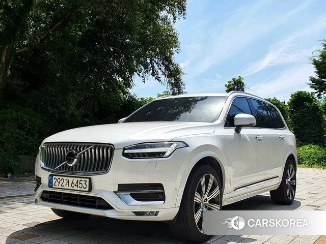 Volvo XC90 second Generation 2021 Белый из Кореи