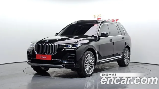 BMW X7 (G07) 2021 Черный из Кореи