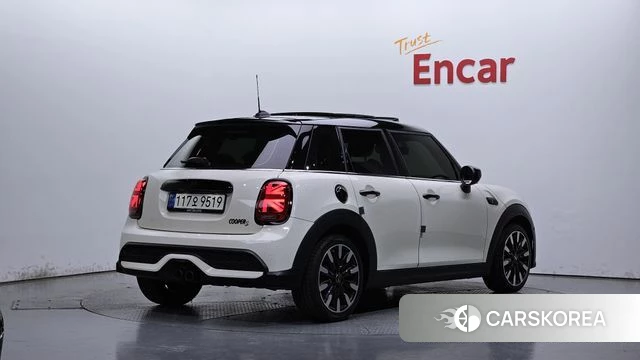 Mini Cooper 2021 Жемчужный цвет из Кореи