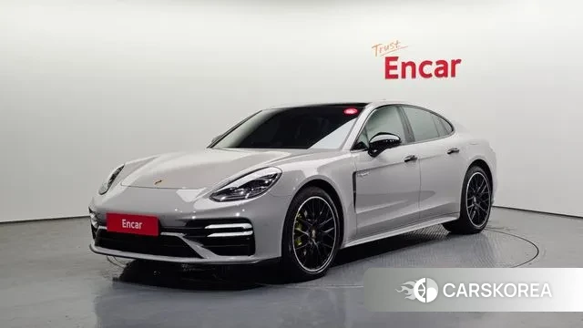 Porsche Panamera (971) 2021 Жемчужный цвет из Кореи
