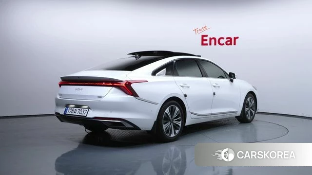 Kia K8 Hybrid 2023 Белый из Кореи
