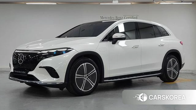 Mercedes-Benz EQS SUV X296 2023 Белый из Кореи