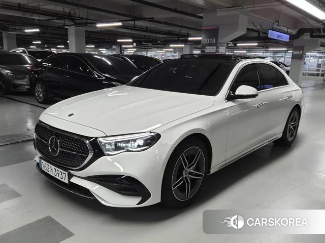 Mercedes-Benz E-Class W214 2025 Белый из Кореи