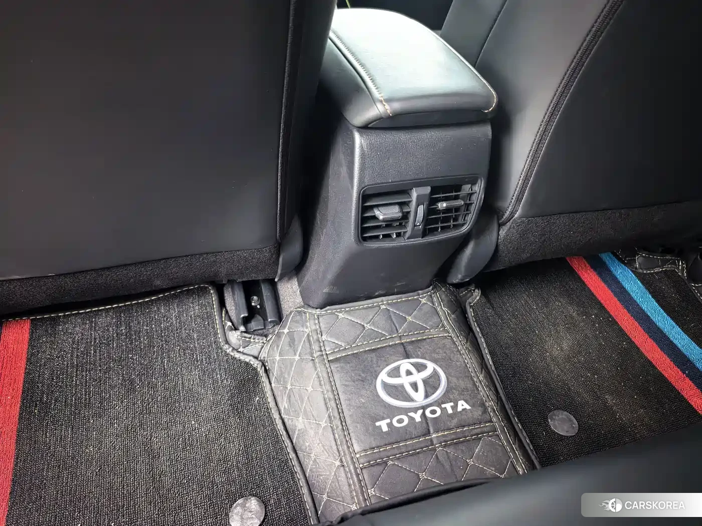 Toyota Corolla 2026 Белый из Китая