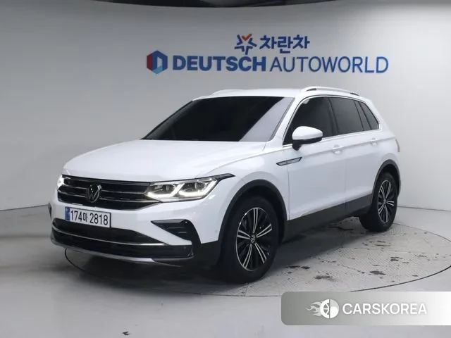 Volkswagen Tiguan second Generation 2022 Белый из Кореи