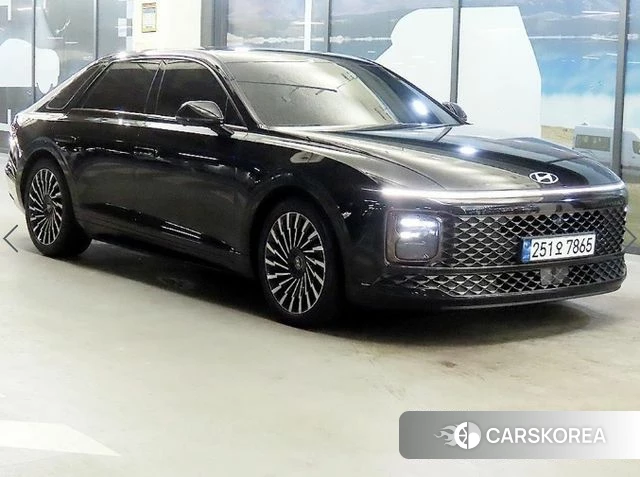 Hyundai Grandeur (GN7) 2023 Черный из Кореи