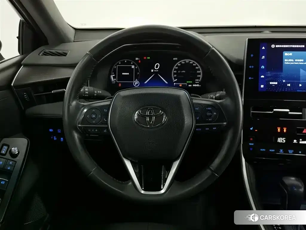 Toyota Avalon 2022 Silver/gray из Китая