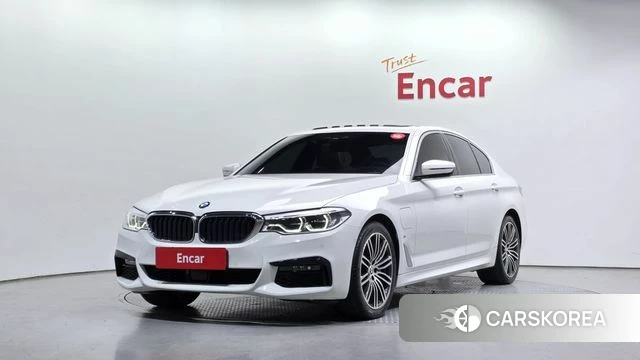 BMW 5 Series (G30) 2020 Белый из Кореи