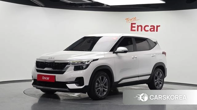 Kia Seltos 2022 Белый из Кореи
