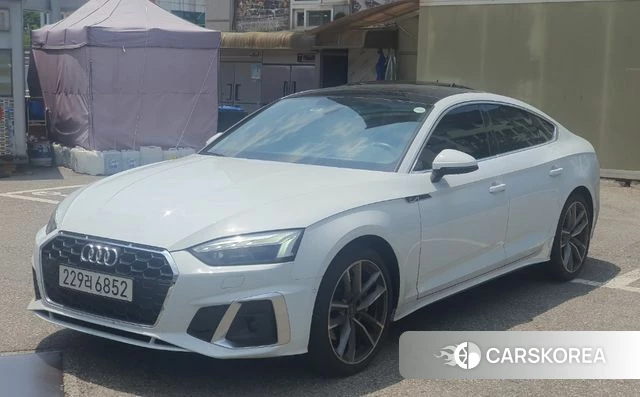 Audi A5 (F5) 2023 Белый из Кореи