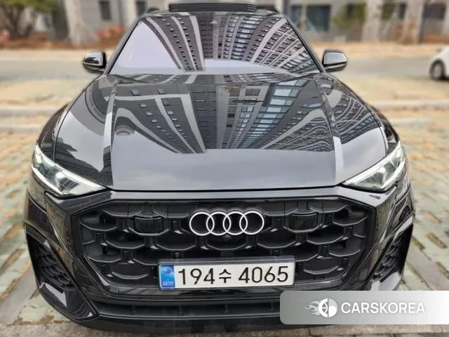 Audi Q8 (4M) 2025 Черный из Кореи